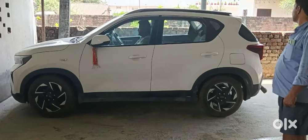 Kia Sonnet 2024 Aug Registered Car Full Condition No Single Scratch