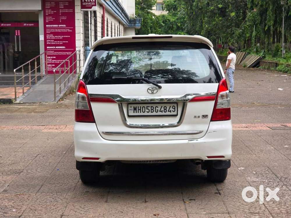 Toyota Innova 2.5 V 8 Str, 2014, Diesel