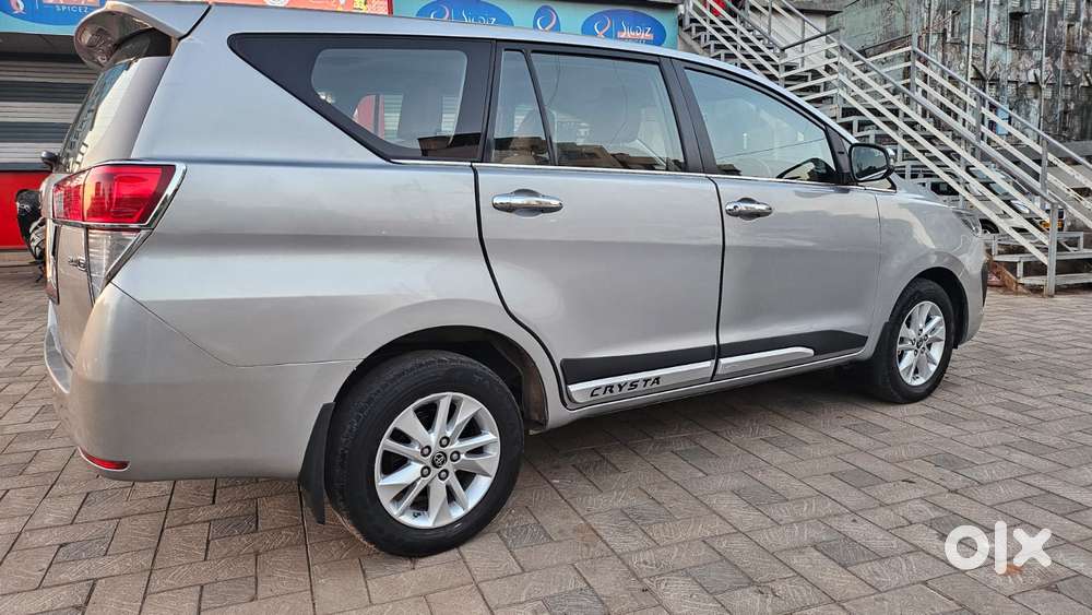 Toyota Innova Crysta 2.4 G Mt 8s, 2018, Diesel
