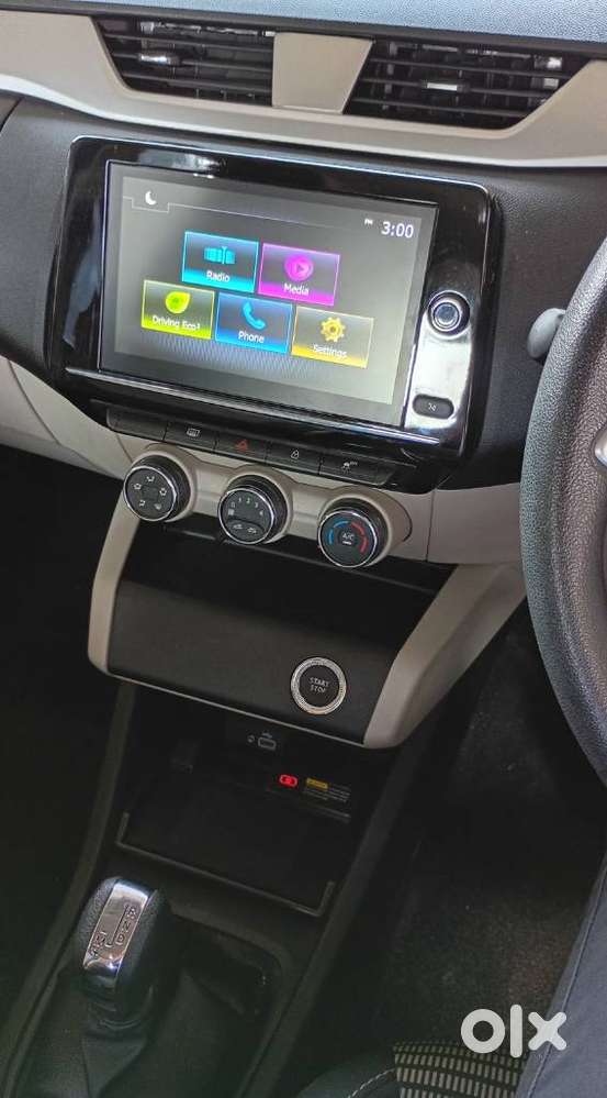 Renault Triber 1.0 Rxz Amt Dual Tone, 2025, Petrol