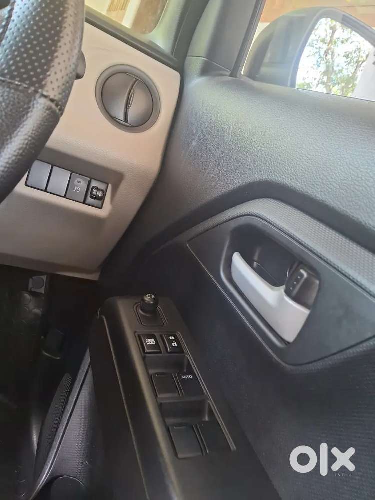Maruthi Suzuki Wagon R Vxi 1.2 / 2021
