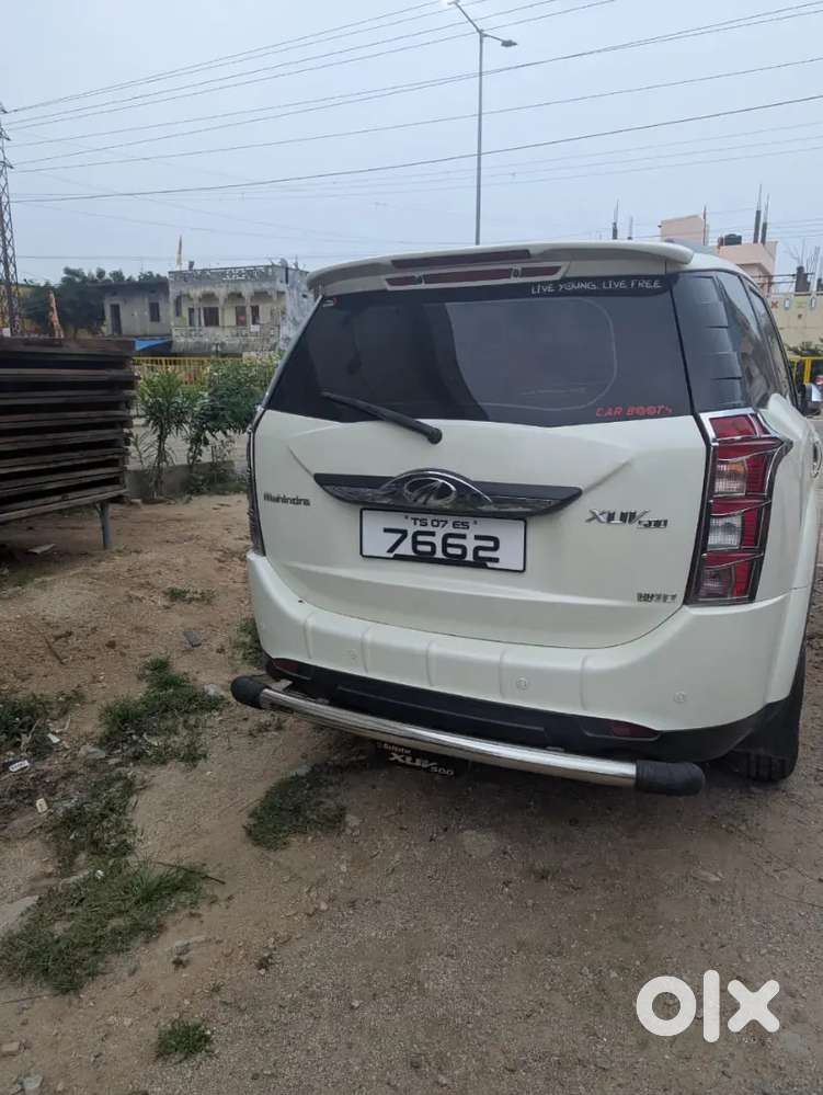 Mahindra Xuv500 2015 Diesel 110000 Km Driven