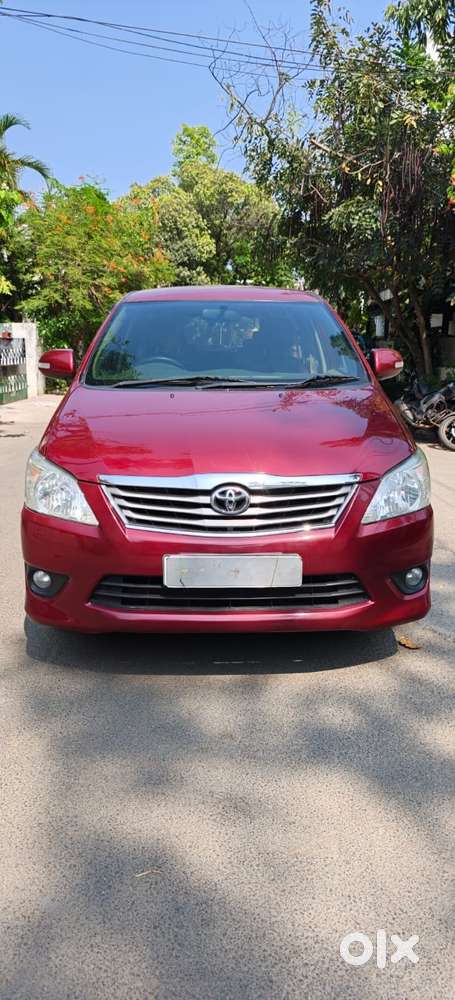 Toyota Innova 2.5 V 7 Str, 2013, Diesel
