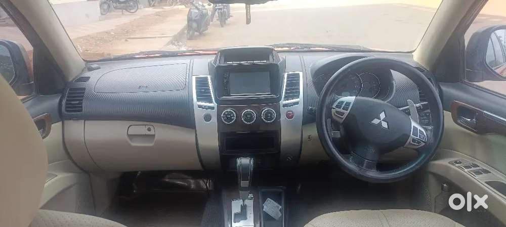 Mitsubishi Pajero Sport 2018 Automatic
