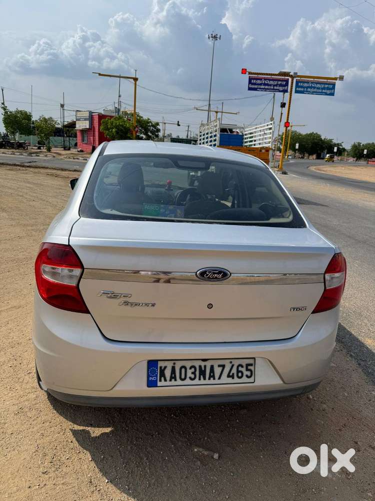 Top Condition Ford Aspire 2016 – Best Mileage & Smooth Ride