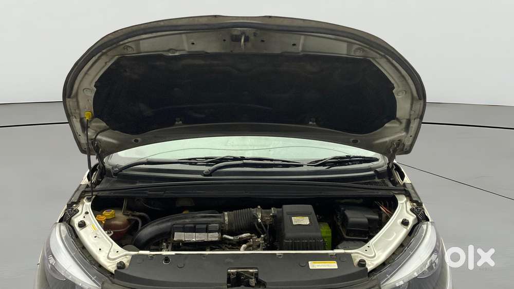 Mahindra Marazzo M2, 2021, Diesel