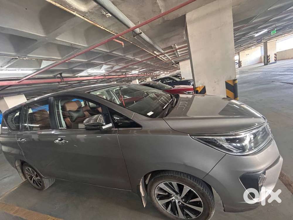 Toyota Innova Crysta 2022 Model Zx At 30000 Km Driven