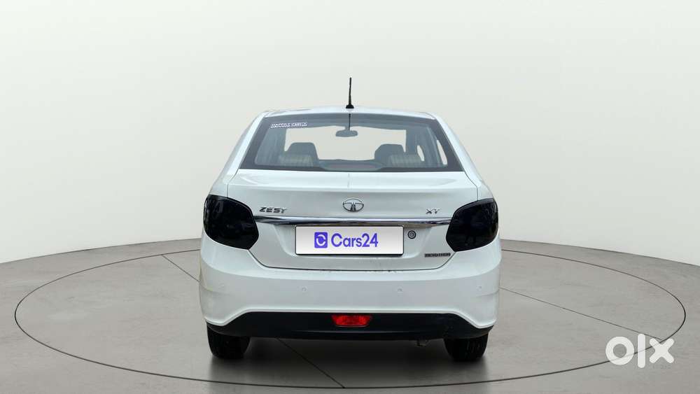 Tata Zest 1.2 Revotron Xt, 2015, Petrol