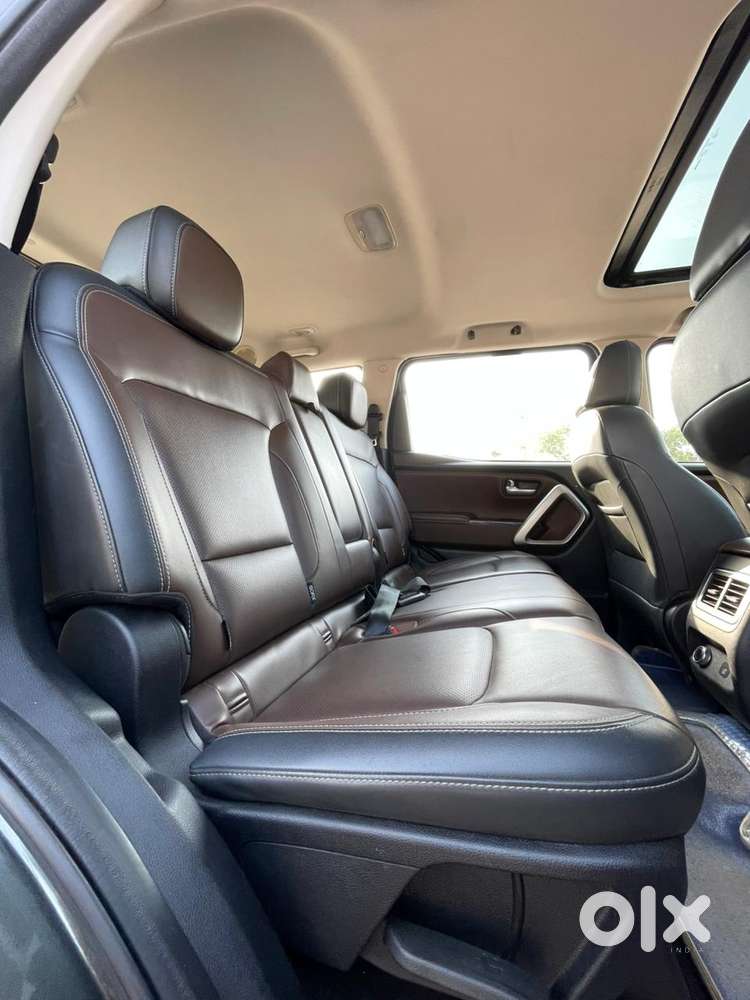 Mahindra Scorpio N Z8 L Petrol Mt 7 Str, 2022, Petrol