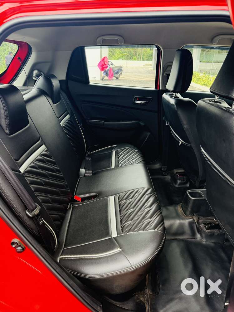 Maruti Suzuki Swift Vxi Optional, 2023, Petrol