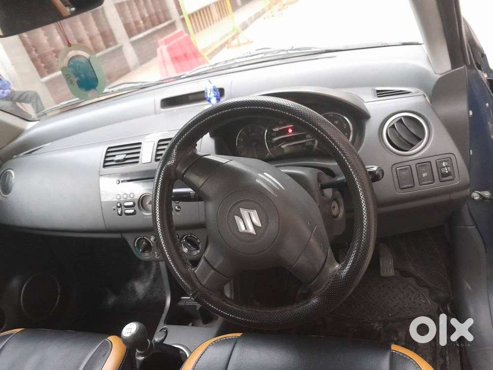 Maruti Suzuki Swift Dzire 1.2 Vxi Bsiv, 2010, Petrol