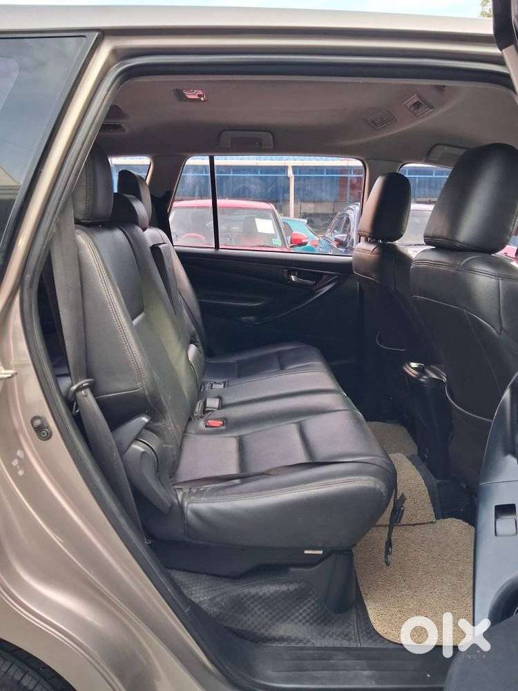 Toyota Innova Crysta 2.4 G Mt, 2019, Diesel