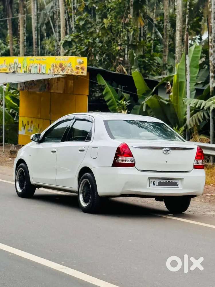 Toyota Etios 2016 Diesel Well Maintained