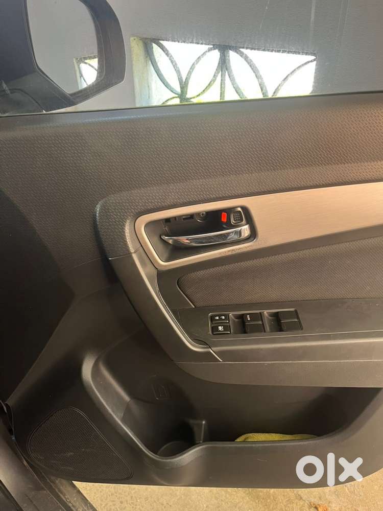 Maruti Suzuki Brezza 2017