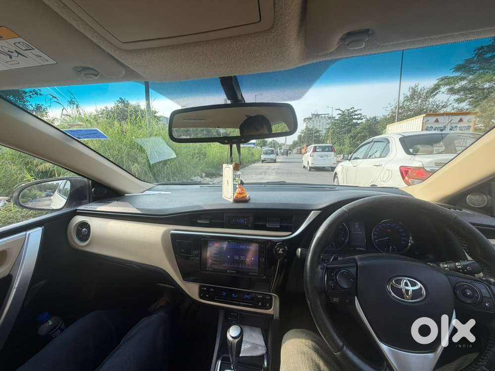 Toyota Corolla Altis 2018 Petrol Well Maintained