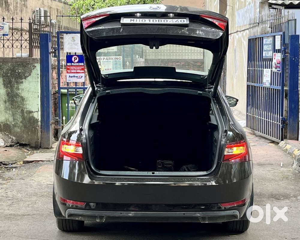 Skoda Superb Lk 1.8 Tsi At, 2018, Petrol