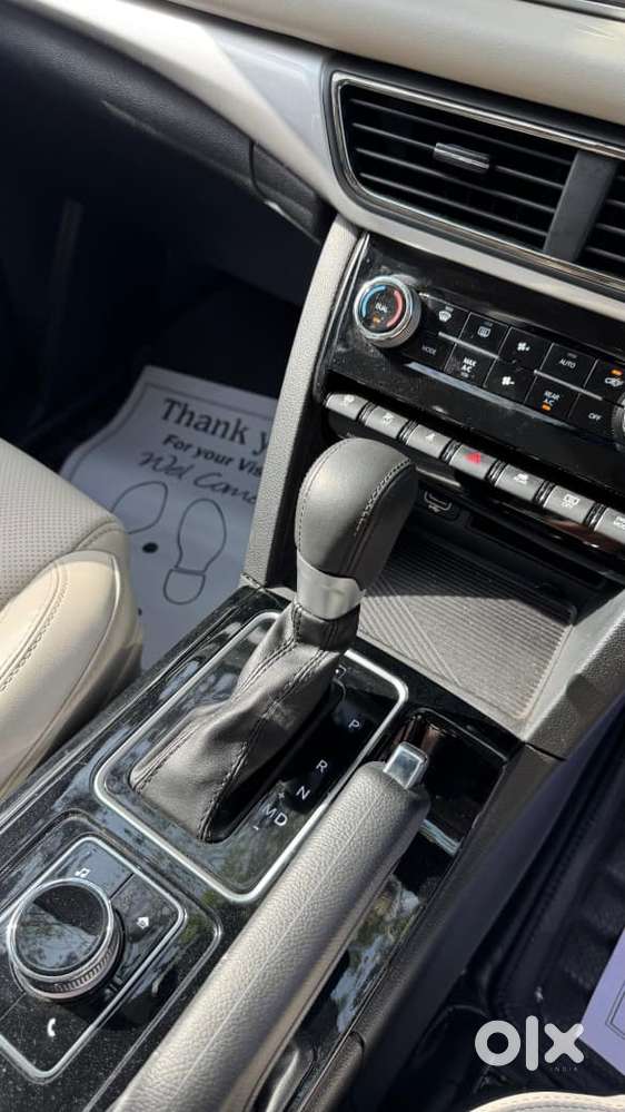 Mahindra Xuv700 2.2 Ax 7 Diesel At Str, 2025, Diesel