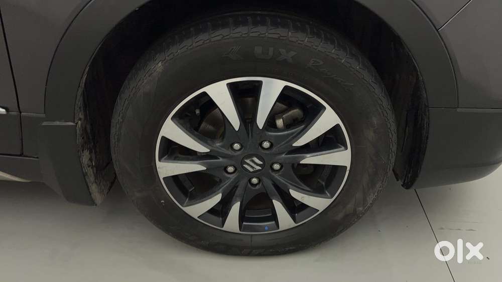 Maruti Suzuki S-cross 1.5 Alpha At, 2021, Petrol