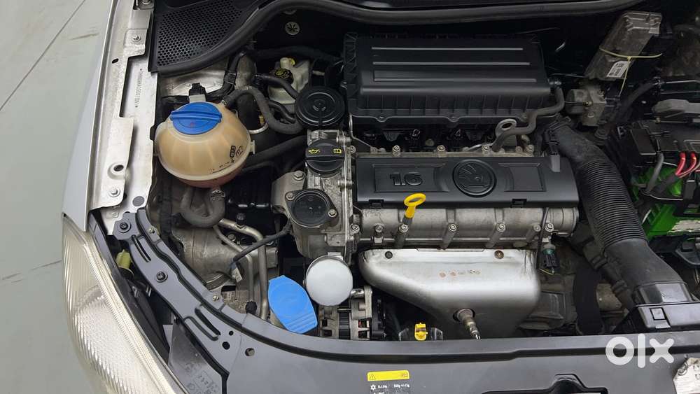 Skoda Rapid 1.6 Mpi At Style, 2016, Petrol
