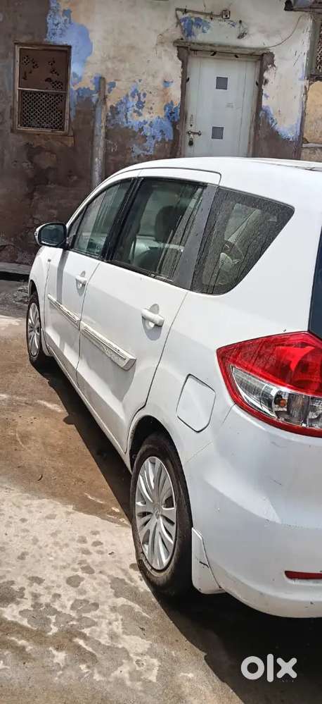 Maruti Suzuki Ertiga 2016