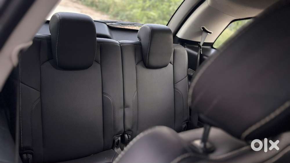 Tata Hexa 2.2 Xta 4x2 7 Str, 2017, Diesel
