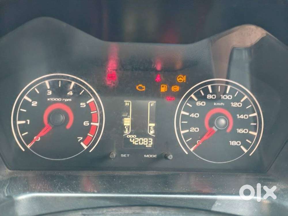 Mahindra Kuv 100 2016-2017 Mfalcon G80 K4 Plus, 2016, Petrol