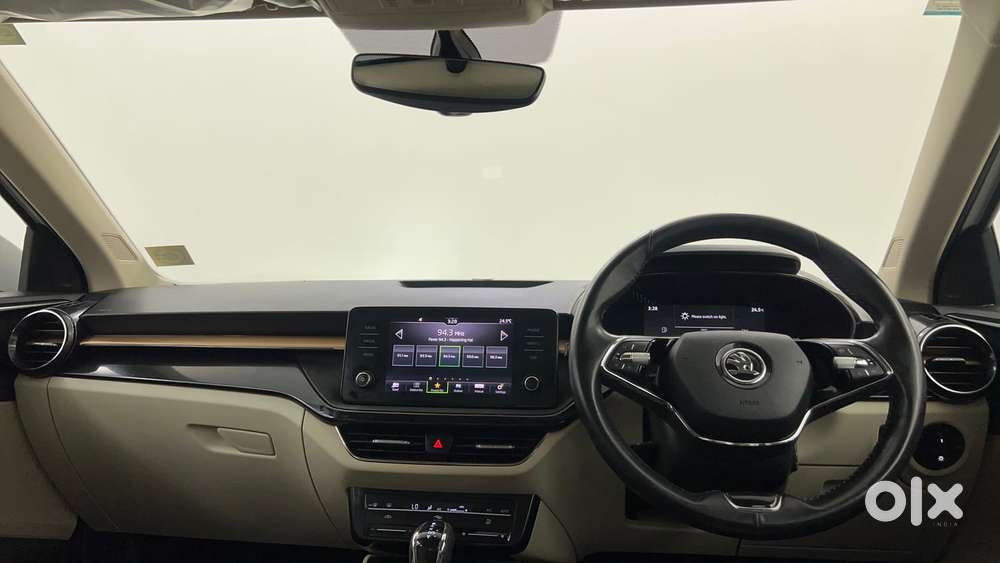 Skoda Slavia Style 1.5l Tsi Dsg, 2022, Petrol