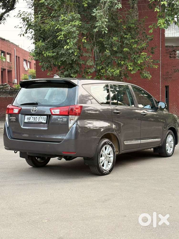 Toyota Innova Crysta 2.4 G Mt 7 Str, 2019, Diesel