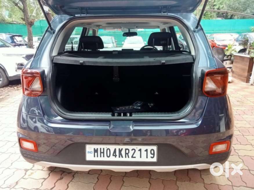 Hyundai Venue, 2021, Petrol