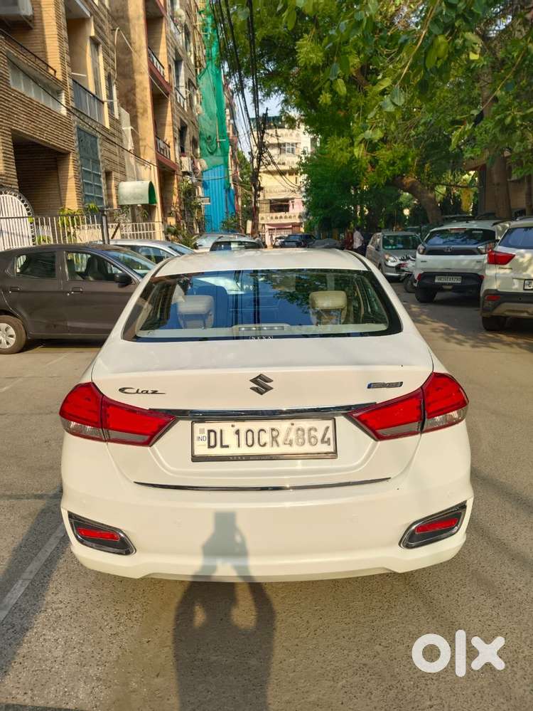 Maruti Suzuki Ciaz Smart Hybrid Alpha , 2022, Petrol