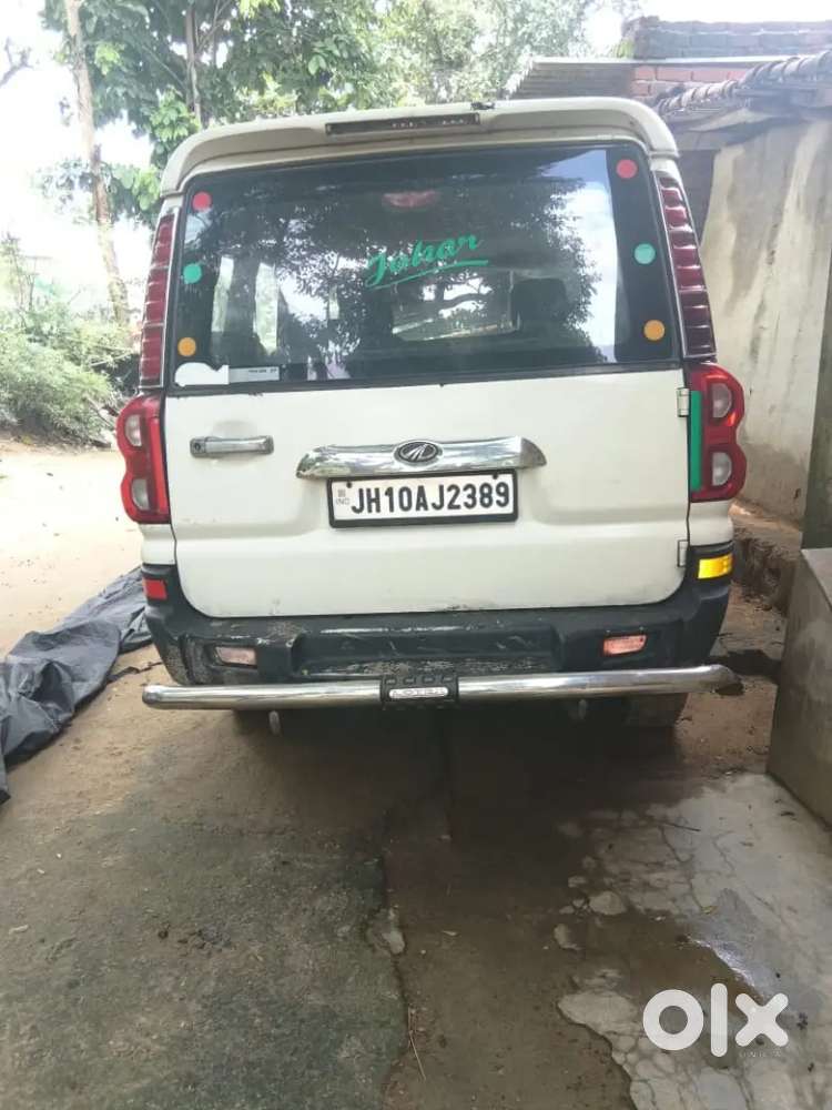 Mahindra Scorpio 2013 Diesel Manual Car