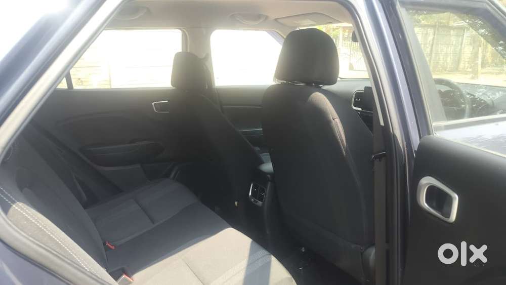 Hyundai Venue 1.2 S Plus, 2020, Petrol