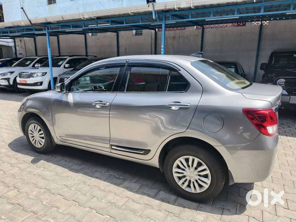 Maruti Suzuki Dzire 1.2 Vxi, 2021, Petrol