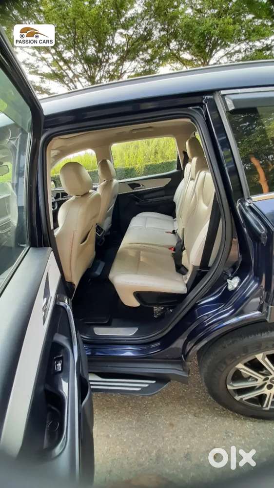 Mahindra Xuv700, 2022, Diesel