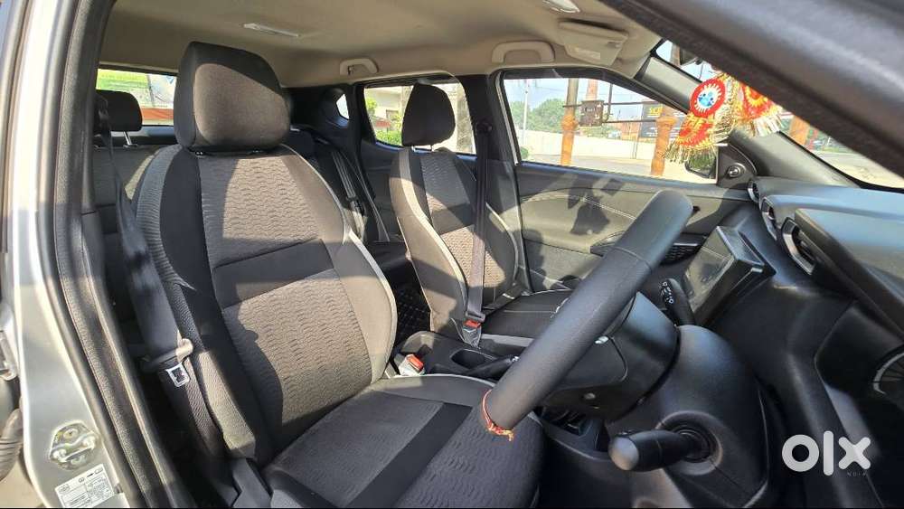 Nissan Magnite Visia 2025 Petrol