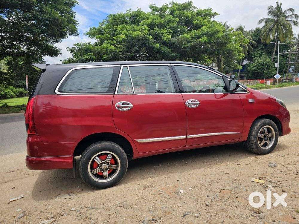 Toyota Innova 2004-2011 2.5 G4 Diesel 7-seater, 2009, Diesel