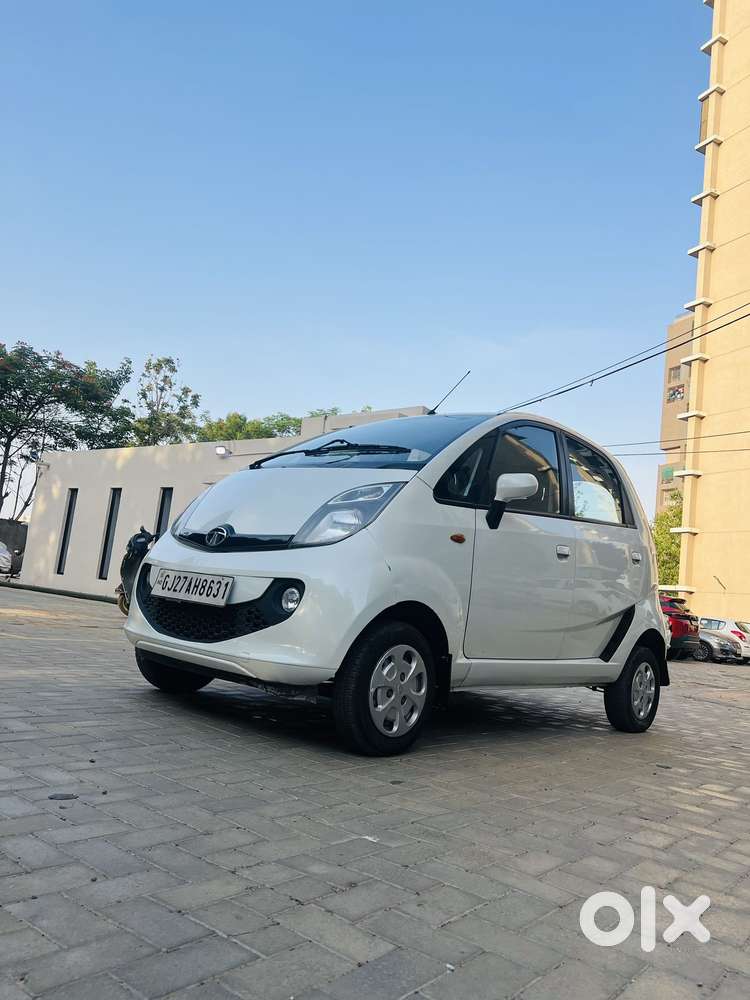 Tata Nano Xta, 2016, Petrol