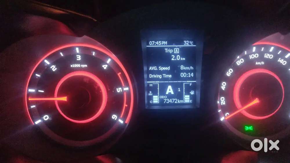 Mahindra Xuv300 2023 Diesel Well Maintained