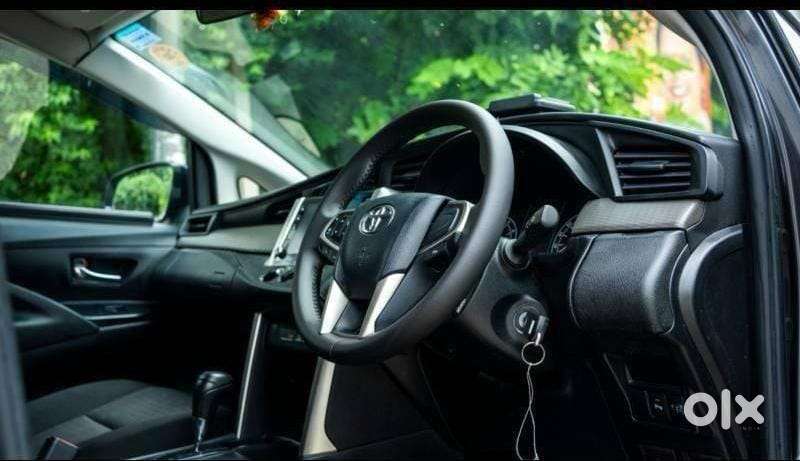 Toyota Innova Crysta 2.7 Gx Limited Edition At 7 Str, 2022, Petrol