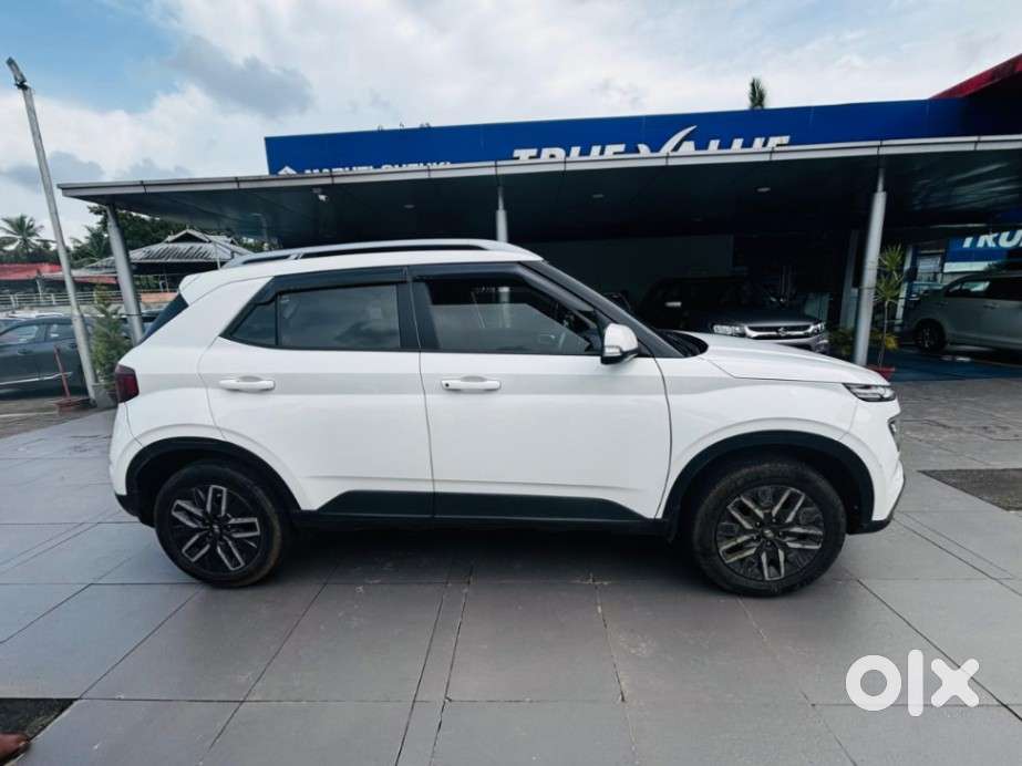 Hyundai Venue 1.0l Turbo Gdi Sx Mt, 2022, Petrol