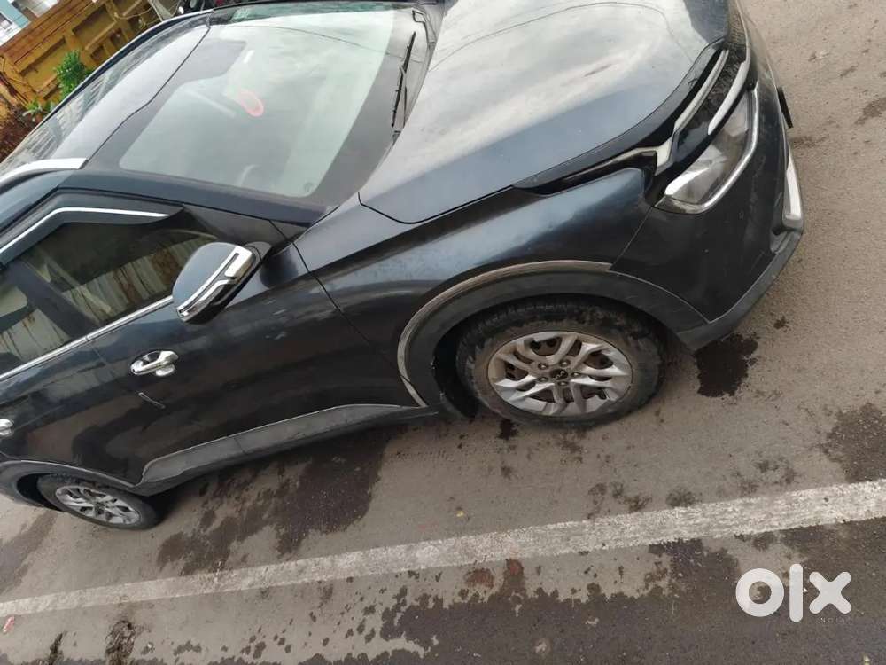 Kia Carens Luxury Plus 2022 Model