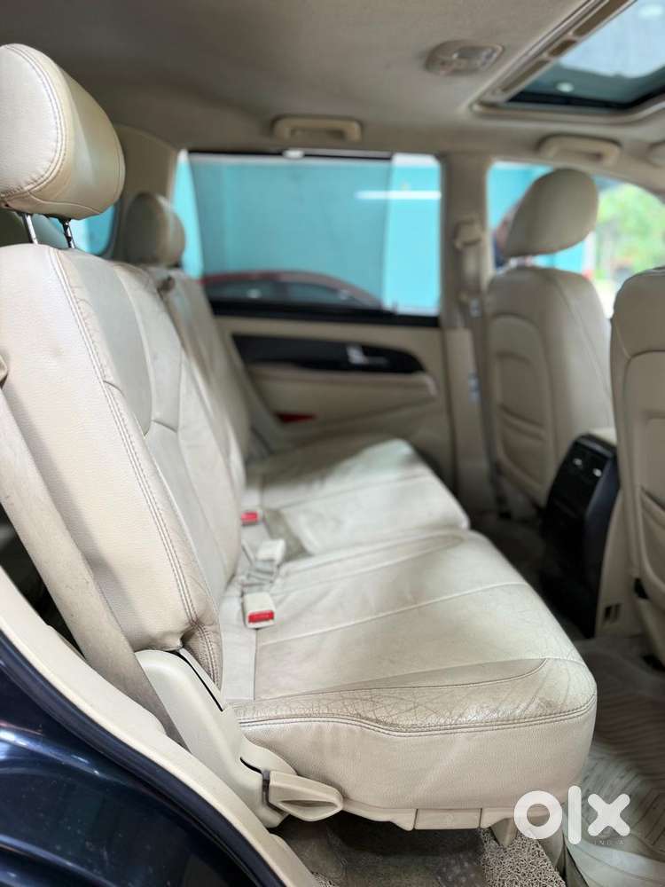Mahindra Rexton, 2014, Diesel