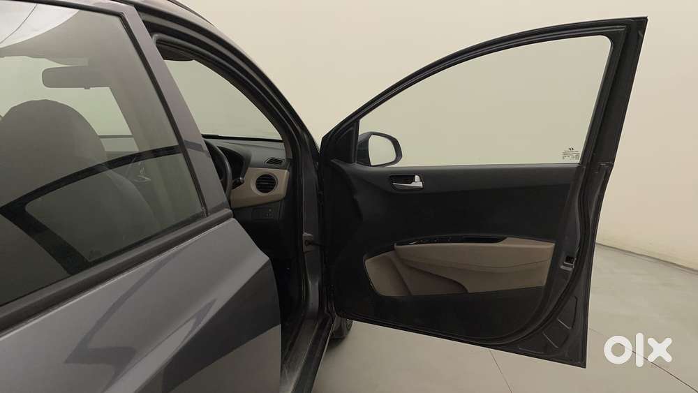 Hyundai Grand I10 [2017-2020] 1.2 Kappa Vtvt Sportz At, 2018, Petrol