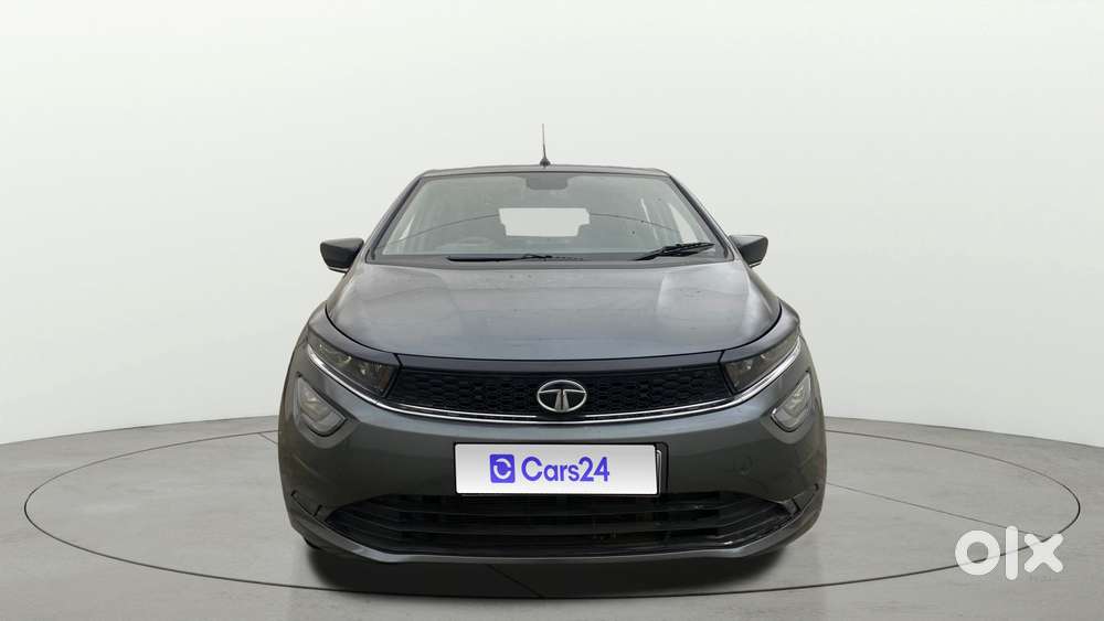 Tata Altroz Xz, 2022, Petrol