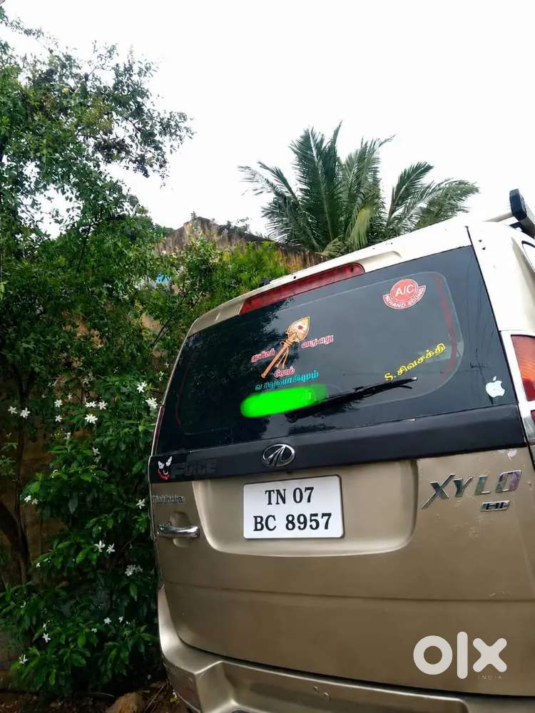 Mahindra Xylo 2009