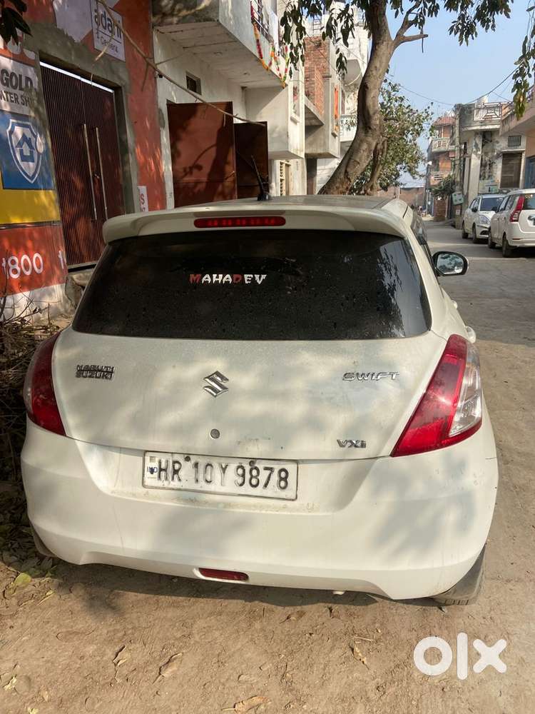 Maruti Suzuki Swift Vxi 2015