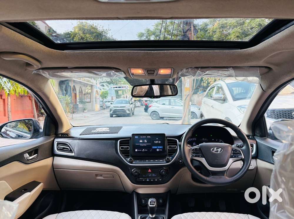 Hyundai Verna 1.5 Sx Petrol Mt, 2021, Petrol