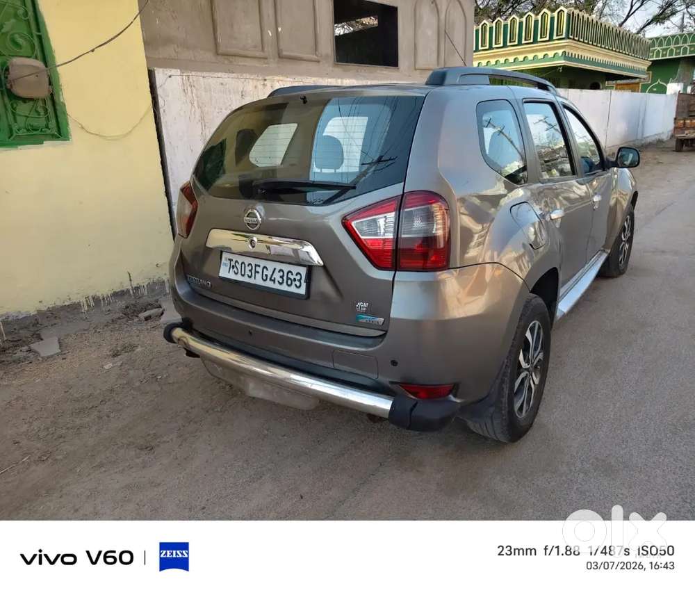 Nissan Terrano 2014 Diesel 90000 Km Driven