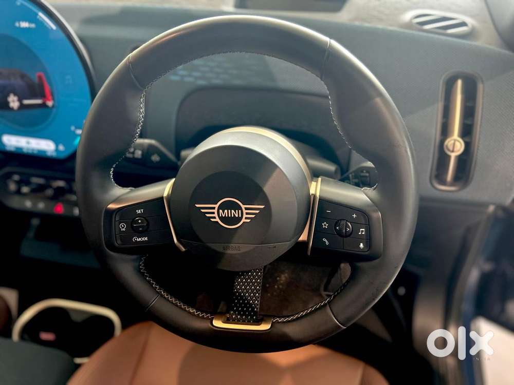 Mini Countryman Electric Favoured Pack, 2025, Electric