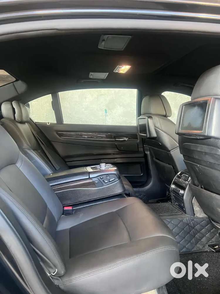 Bmw 7 Series 2011 Petrol Good Condition